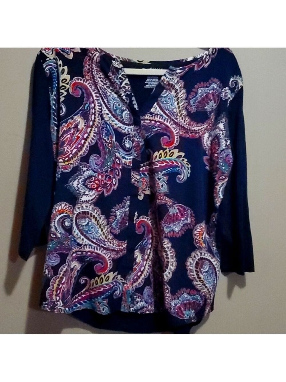 Vanheusen top size large
